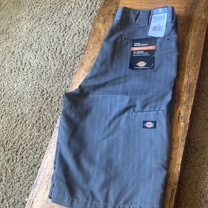 Men’s Dickies shorts